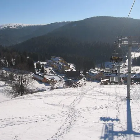 20 Kamzik Apartment *